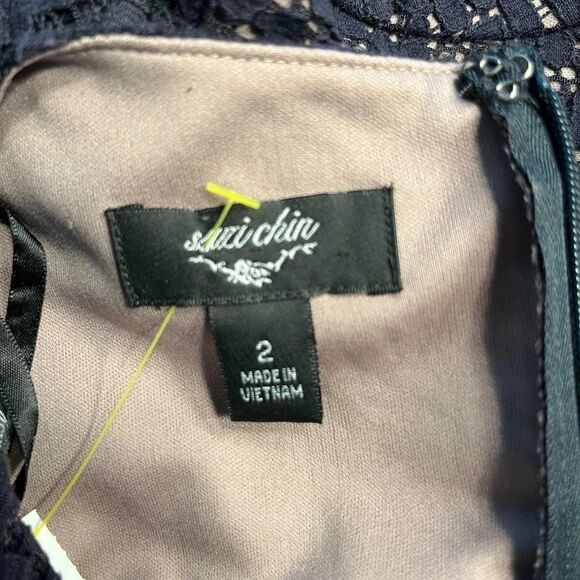 Suzi Chin Sheath Lace Dress - Size 2 - Navy - EUC - Picture 6 of 7